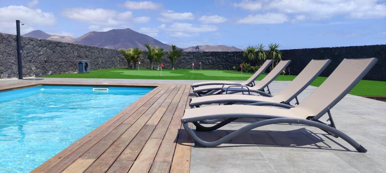 Villa Geneva - Relax Y Diversion Playa Blanca  Luaran gambar
