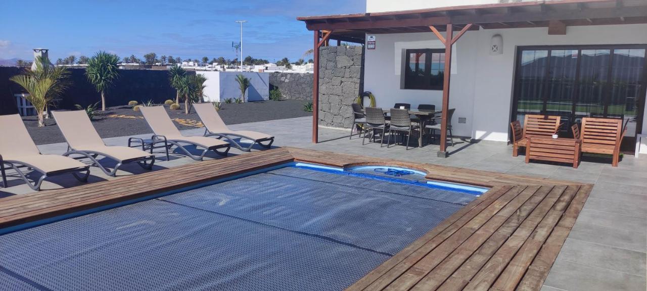 Villa Geneva - Relax Y Diversion Playa Blanca  Luaran gambar